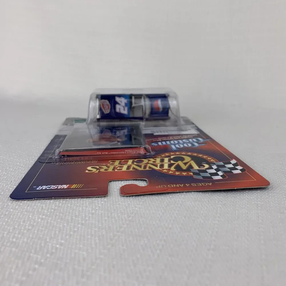 1998 Winner's Circle #24 Jeff Gordon 1957 Pepsi Chevy Bel Air‎ 1:64 Die Cast Car